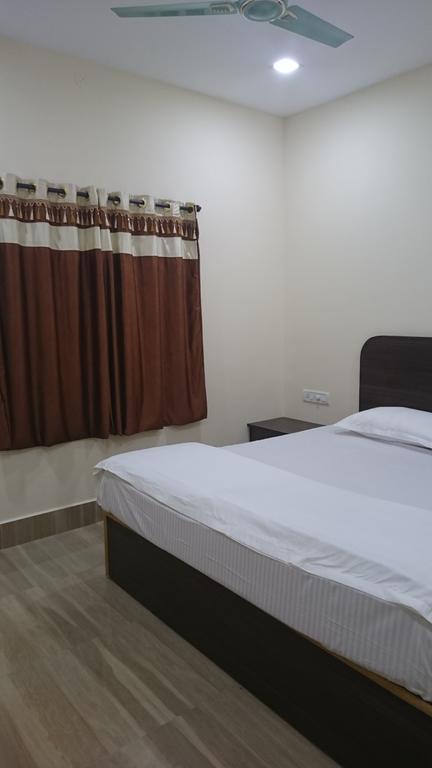 Hotel Oyo 1246 Raaj Residency Chennai Pokój zdjęcie